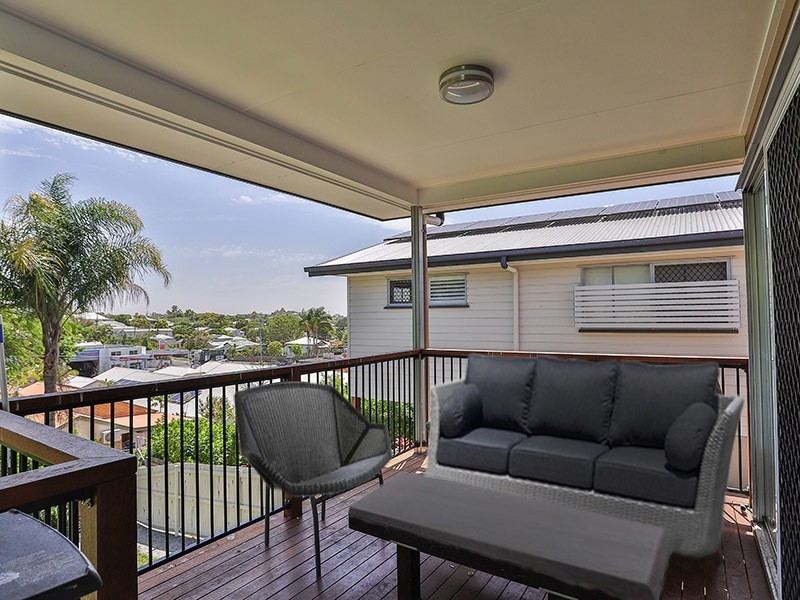 219 Days Road, Grange QLD 4051