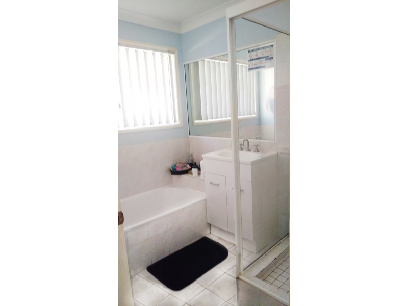 23 Glenside Place, Bridgeman Downs QLD 4035