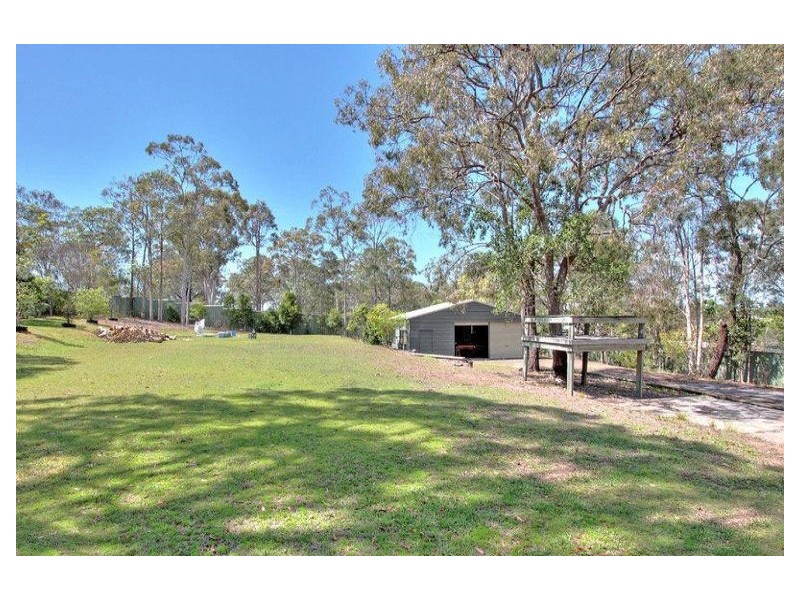 75 Pheasant Avenue, Beenleigh QLD 4207