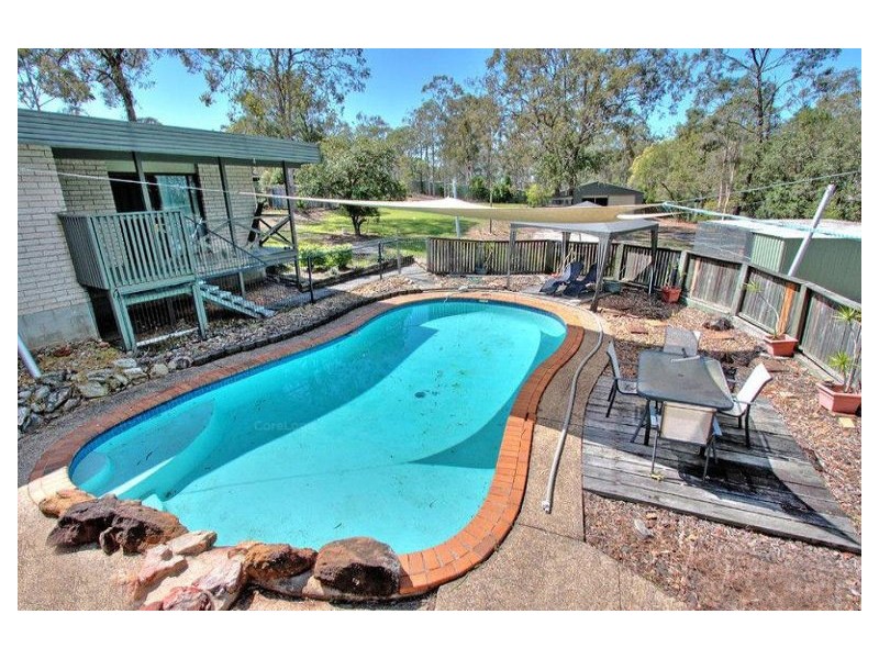 75 Pheasant Avenue, Beenleigh QLD 4207