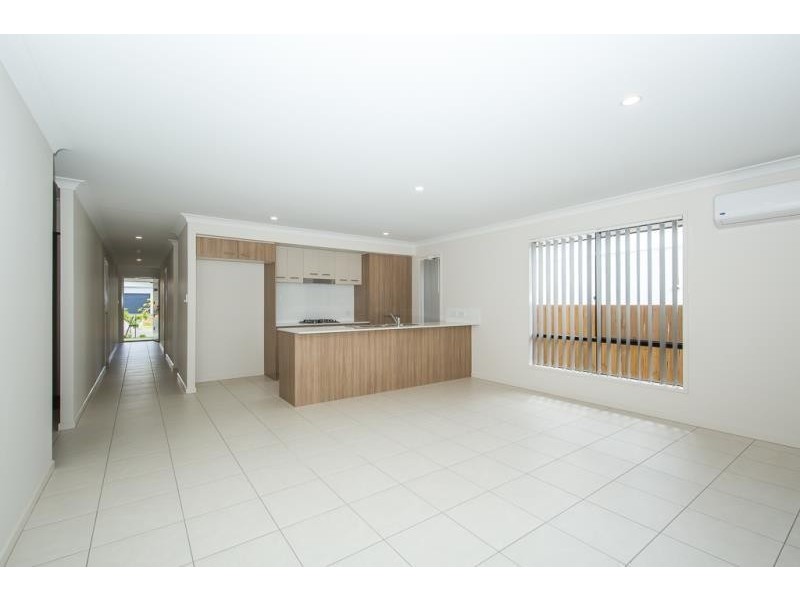 63 Canopus Street, Bridgeman Downs QLD 4035