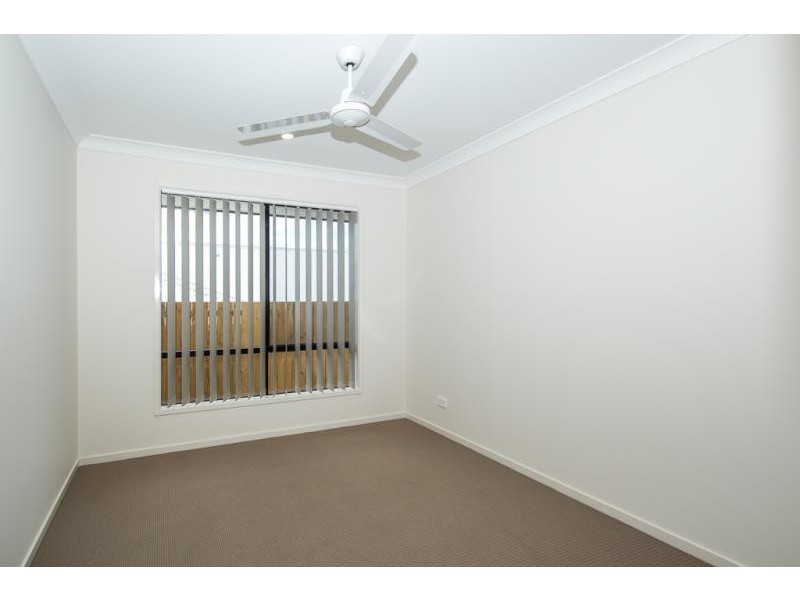 63 Canopus Street, Bridgeman Downs QLD 4035