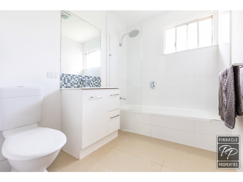 50 Lloyd George Street, Eastern Heights QLD 4305