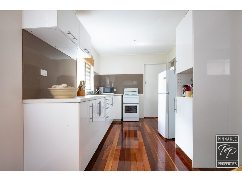 50 Lloyd George Street, Eastern Heights QLD 4305