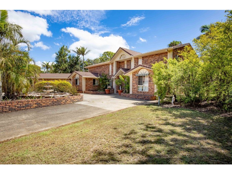 9 Quarrion Court, Warner QLD 4500