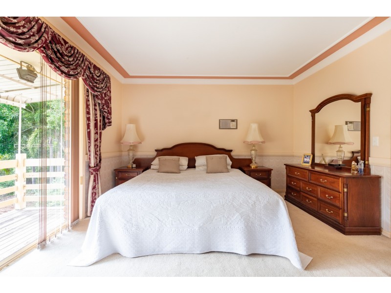 9 Quarrion Court, Warner QLD 4500