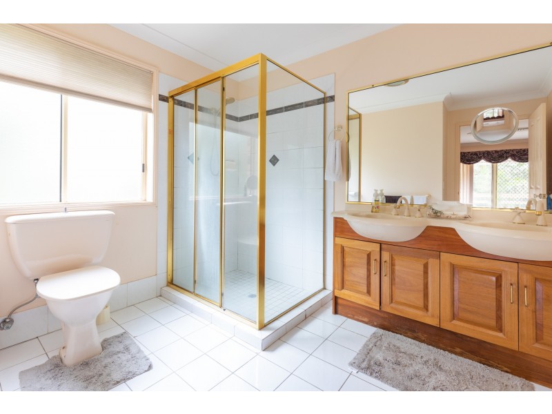 9 Quarrion Court, Warner QLD 4500