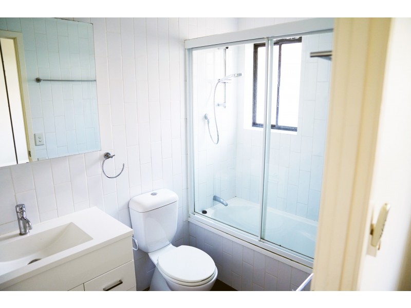 8/71 Dansie Street, Coorparoo QLD 4151