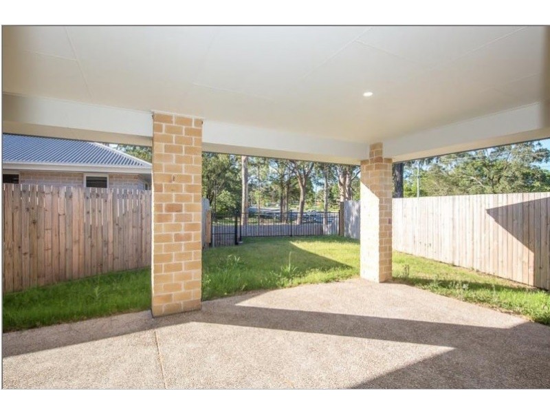 21 Grevillea Place, Bridgeman Downs QLD 4035