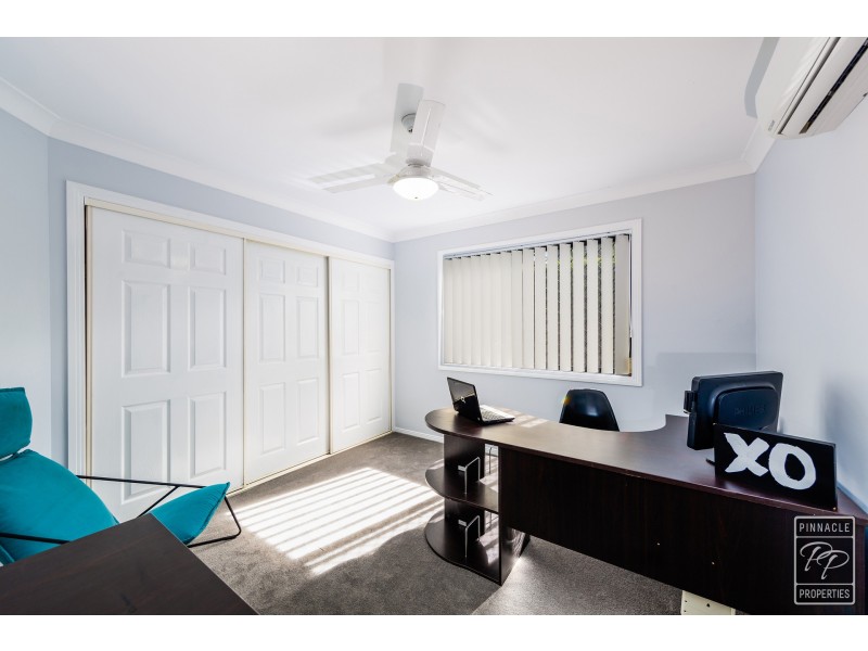 13 Crestwood Close, Ormiston QLD 4160