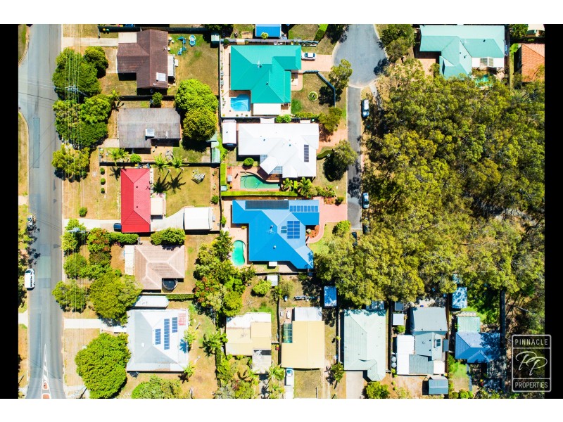 13 Crestwood Close, Ormiston QLD 4160