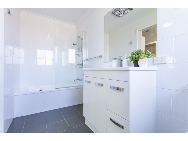 59 Narellan Street, Arana Hills QLD 4054