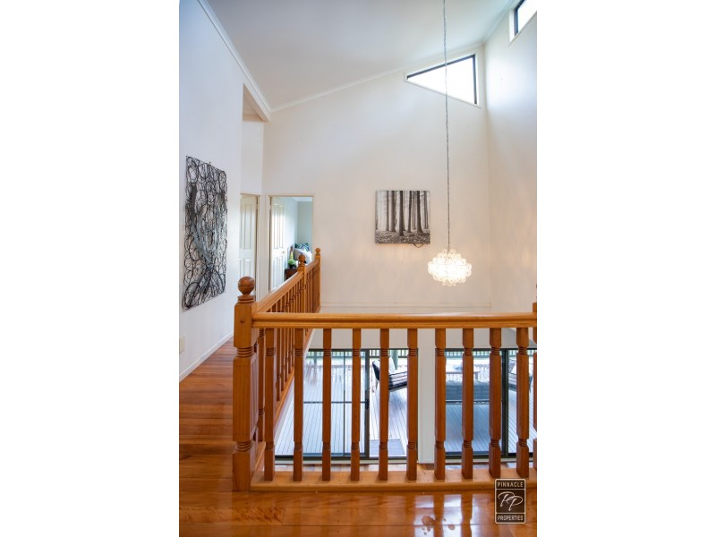 351 Boscombe Road, Brookfield QLD 4069