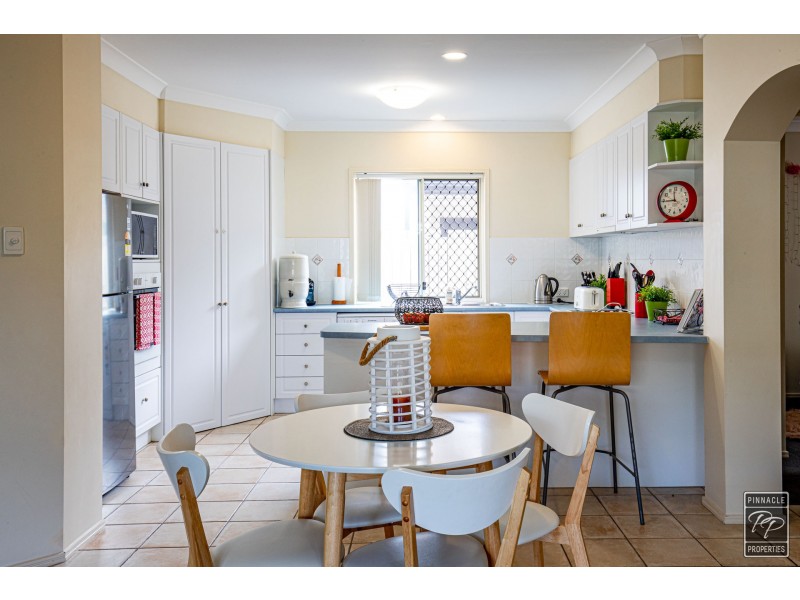 200 Saturn Crescent, Bridgeman Downs QLD 4035