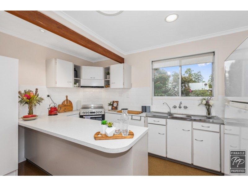 11 Dorsey Crescent, Bundamba QLD 4304