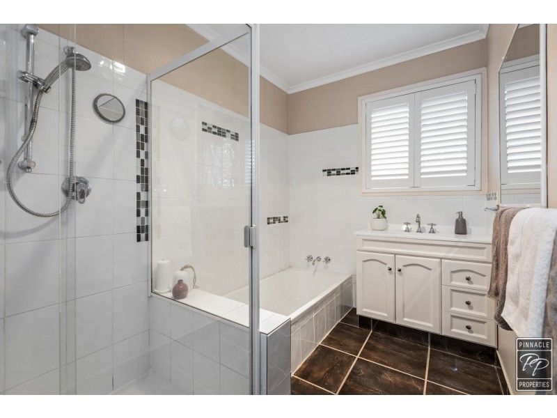 11 Dorsey Crescent, Bundamba QLD 4304