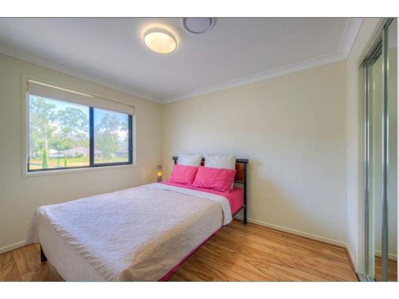 12 Booyong Place, Bridgeman Downs QLD 4035