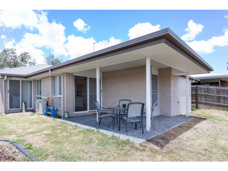 9 Dee Street, Deebing Heights QLD 4306
