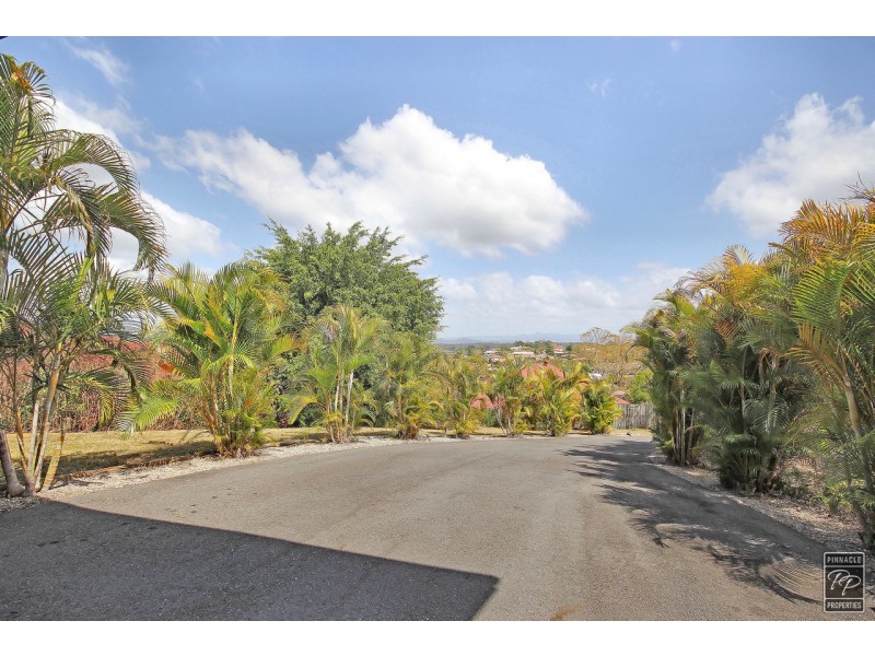 6 Feldsman Court, Petrie QLD 4502