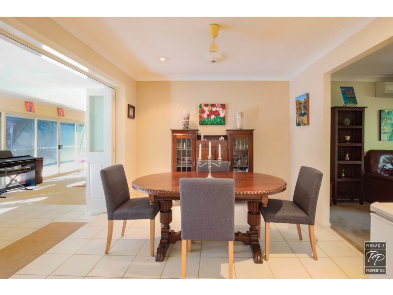 3 Diosma Street, Bellbowrie QLD 4070