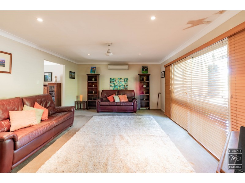 3 Diosma Street, Bellbowrie QLD 4070