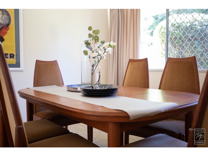 8 Ardell Street, Kenmore QLD 4069