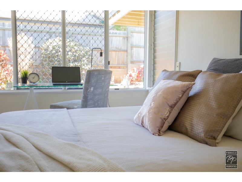 8 Ardell Street, Kenmore QLD 4069