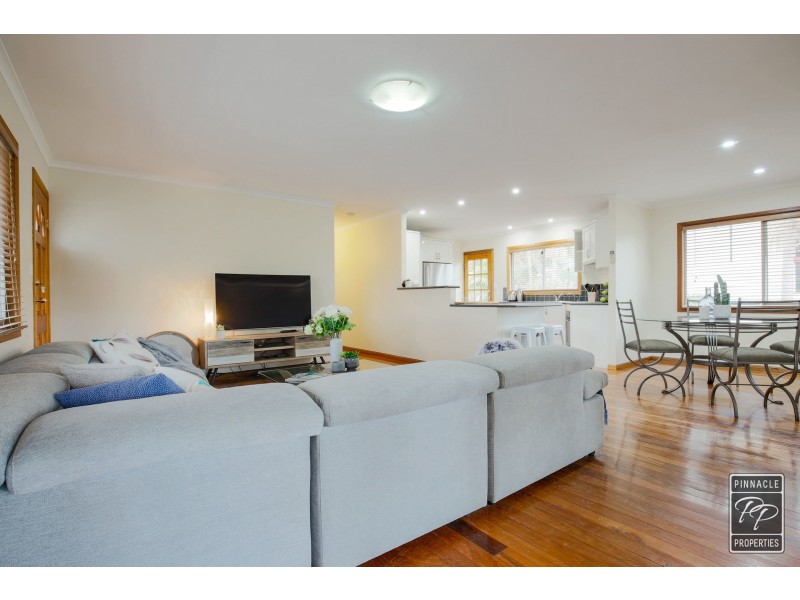 16 Edenvale Street, Oxley QLD 4075