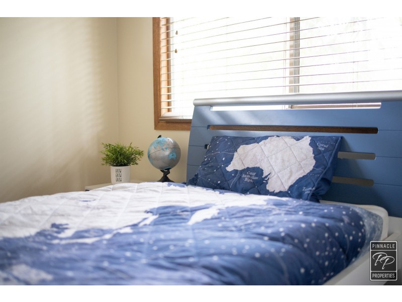 16 Edenvale Street, Oxley QLD 4075