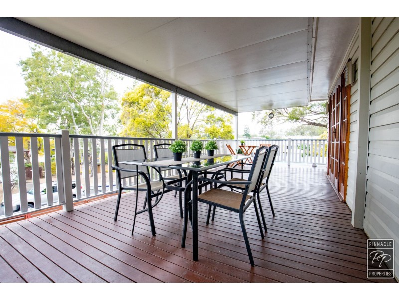 16 Edenvale Street, Oxley QLD 4075