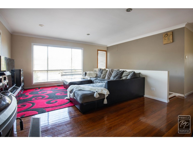 15 Cox Crescent, Goodna QLD 4300