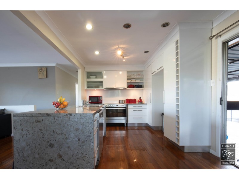 15 Cox Crescent, Goodna QLD 4300