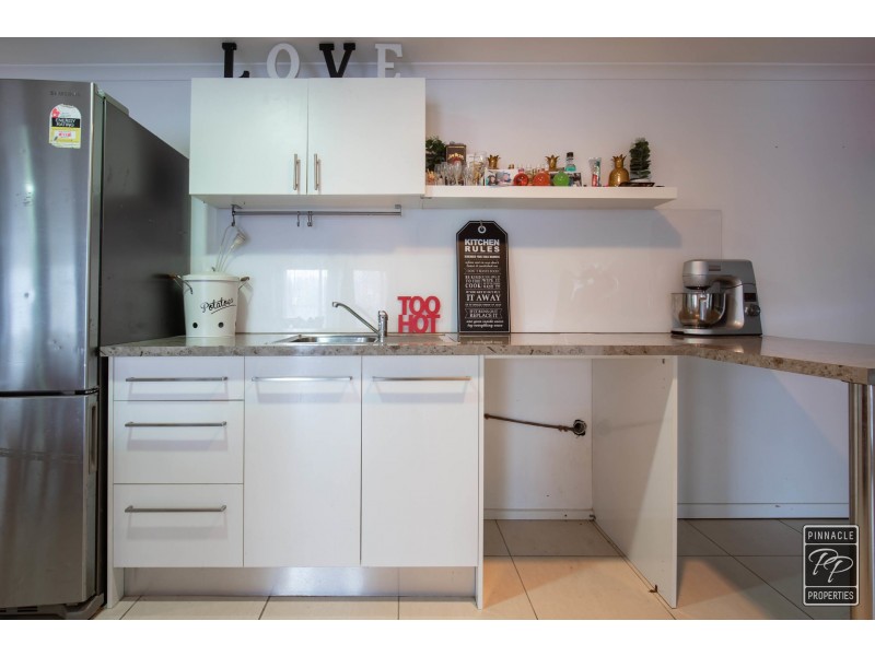 15 Cox Crescent, Goodna QLD 4300