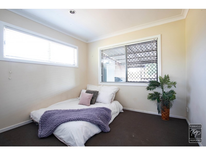 15 Cox Crescent, Goodna QLD 4300