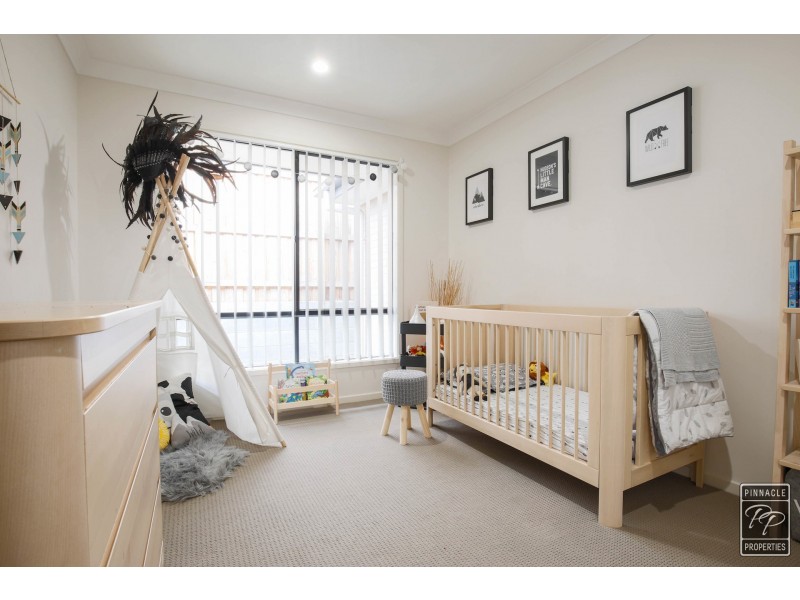 63 Canopus Street, Bridgeman Downs QLD 4035