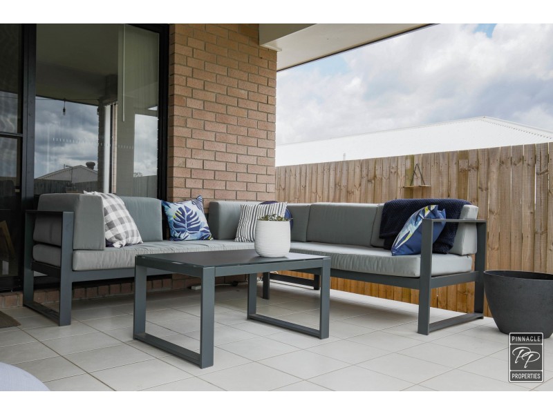 63 Canopus Street, Bridgeman Downs QLD 4035