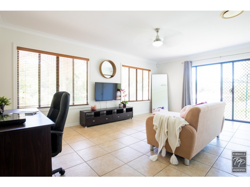 5-7 Raven Court, Warner QLD 4500