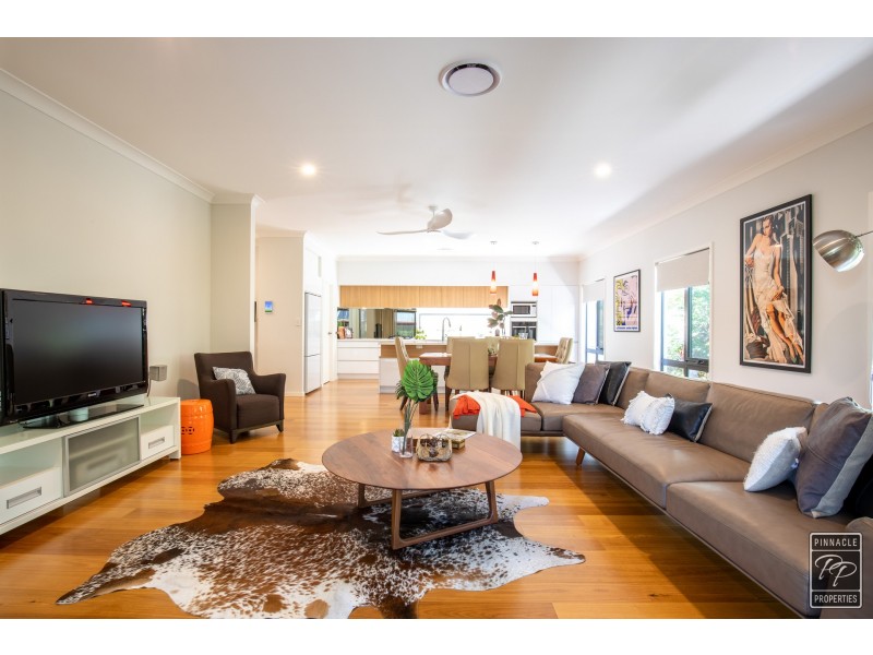 32 Gregory Street, Taringa QLD 4068