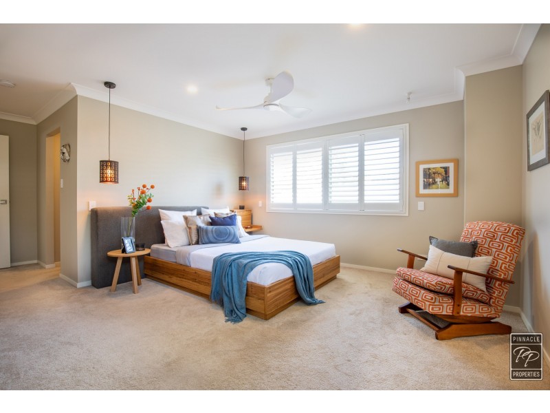 32 Gregory Street, Taringa QLD 4068