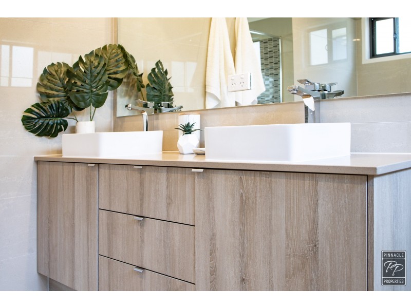 32 Gregory Street, Taringa QLD 4068