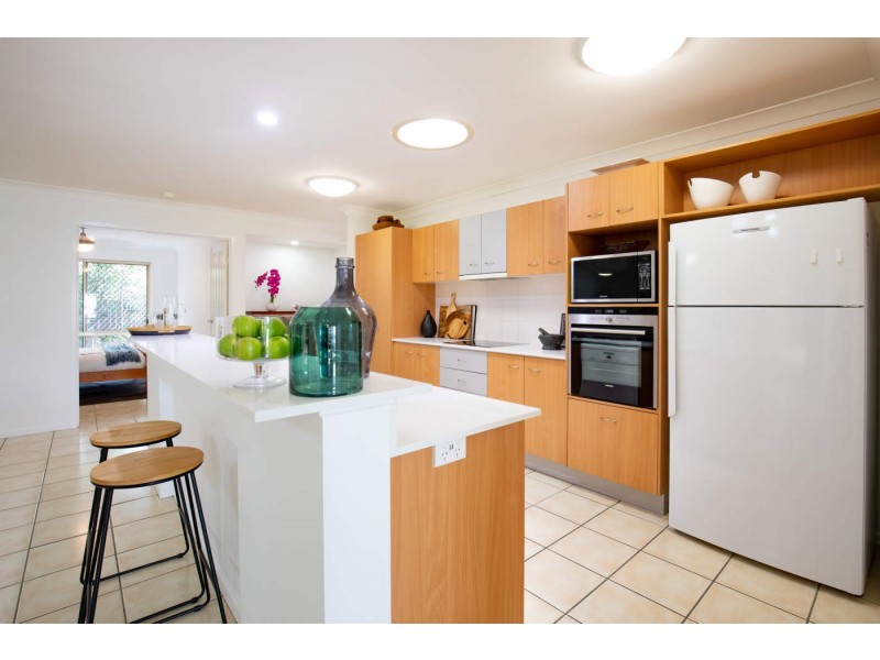 5 Mayfair Place, Moggill QLD 4070