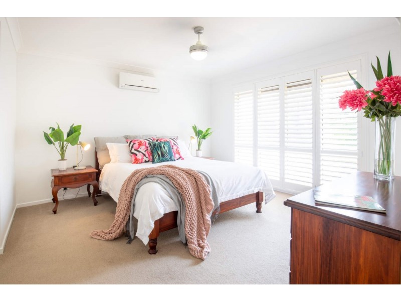 5 Mayfair Place, Moggill QLD 4070