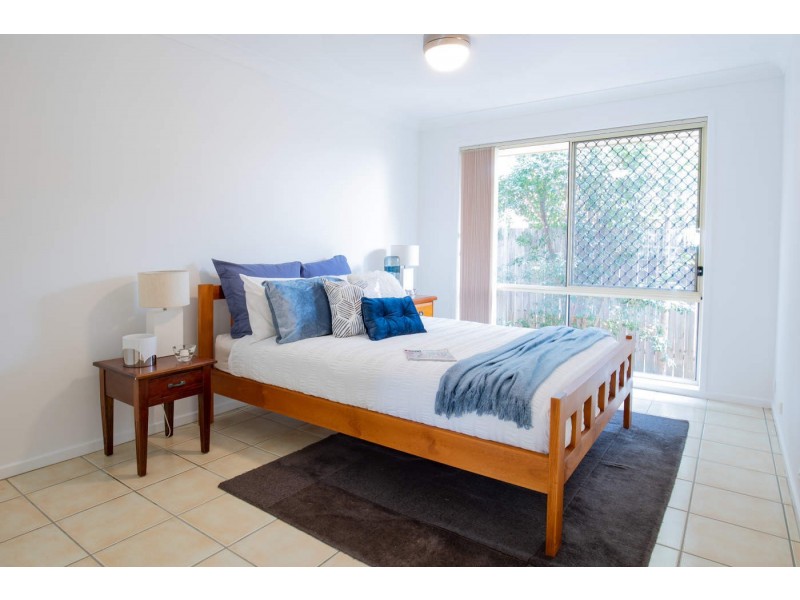 5 Mayfair Place, Moggill QLD 4070