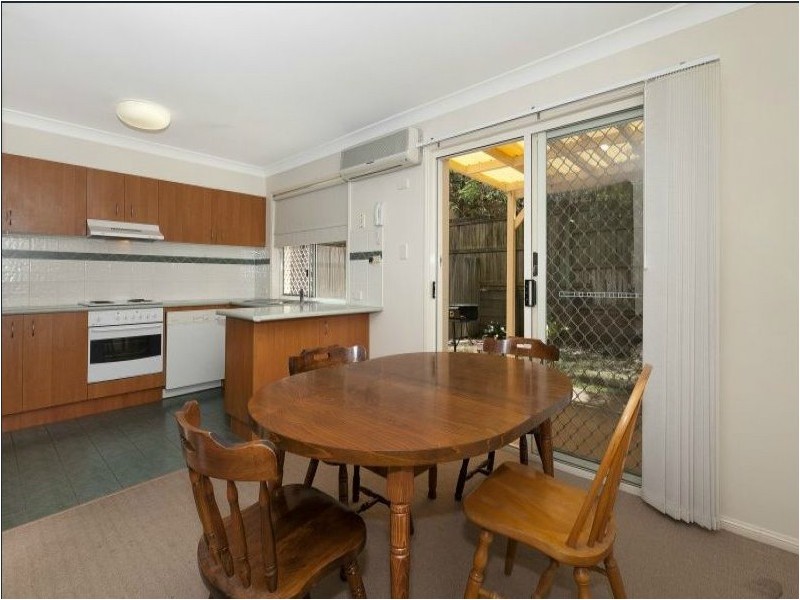 12/10 Chapman Place, Oxley QLD 4075