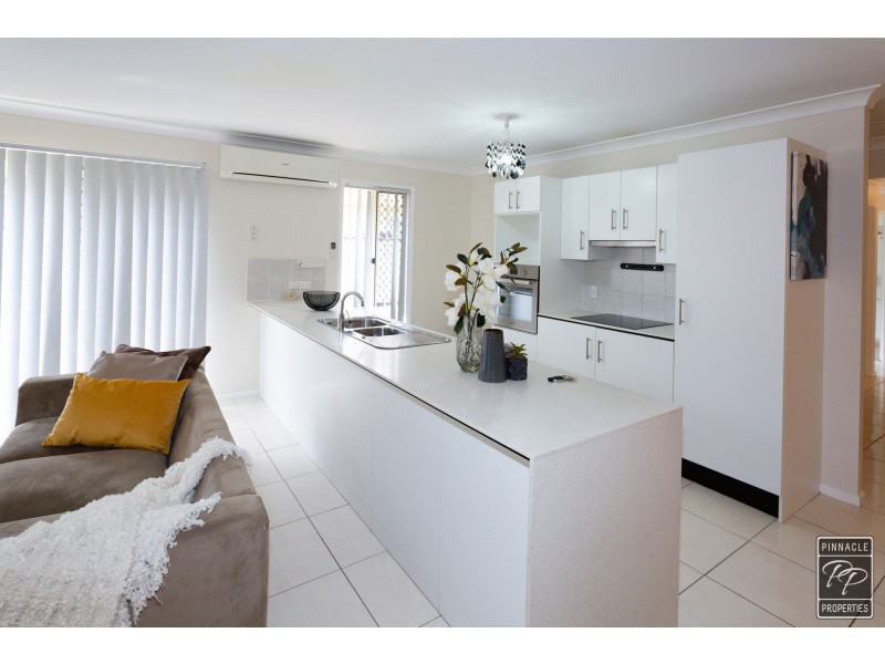 5 Hosanna Place, Camira QLD 4300