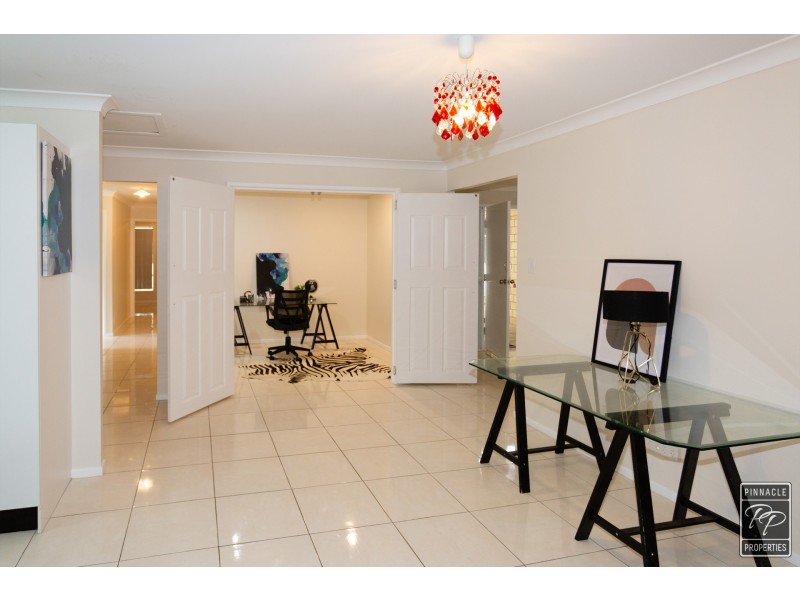 5 Hosanna Place, Camira QLD 4300