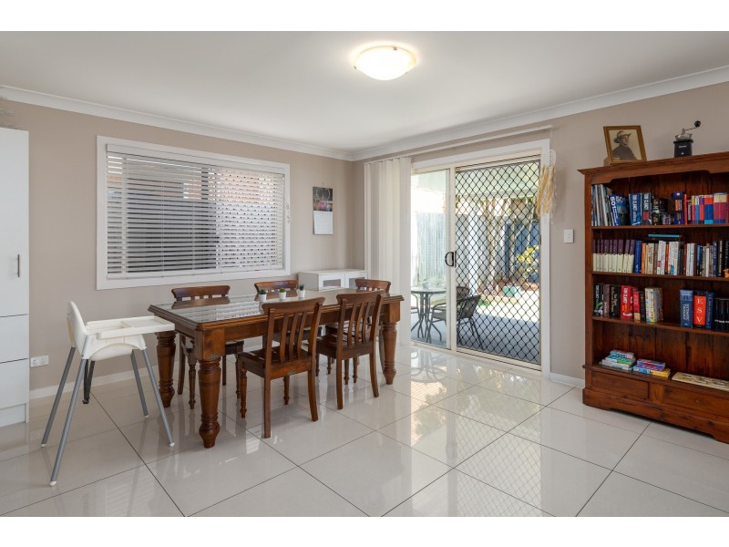 4/43 Paul Street, Kallangur QLD 4503