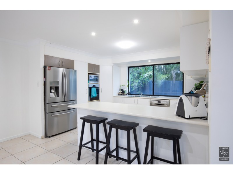 22 Jeff Collins Circuit, Bellbird Park QLD 4300