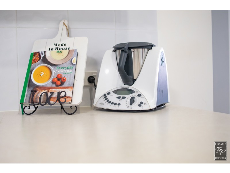 22 Jeff Collins Circuit, Bellbird Park QLD 4300