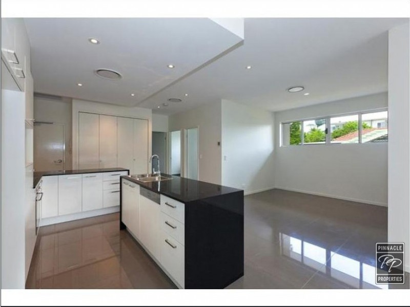 7/15 Kennington Road, Camp Hill QLD 4152